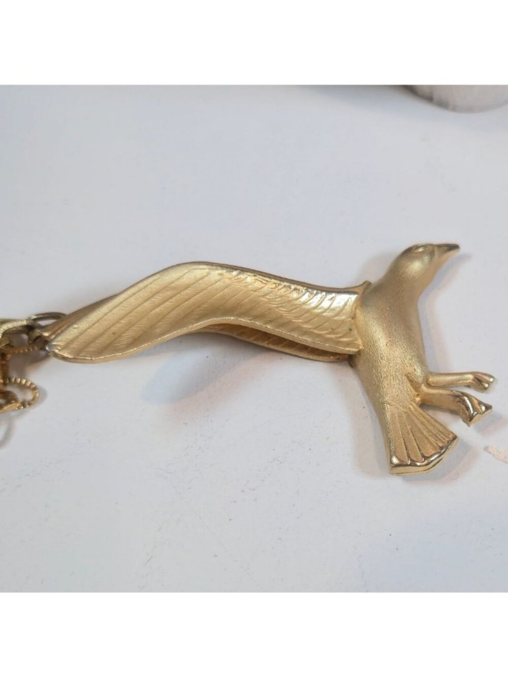 Vintage Giovanni Brushed Gold-Tone Seagull Pendant Necklace Textured Long Chain - Picture 6 of 14
